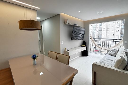 Apartamento à venda com 2 quartos, 50m² em Vila Metalúrgica, Santo André