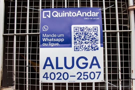 Placa Instalada no dia 26/10/2026 com o código: HVTG-2395 de casa para alugar com 2 quartos, 150m² em Santo Amaro, São Paulo