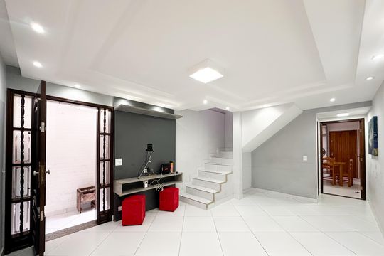 Casa à venda com 2 quartos, 138m² em Baeta Neves, São Bernardo do Campo