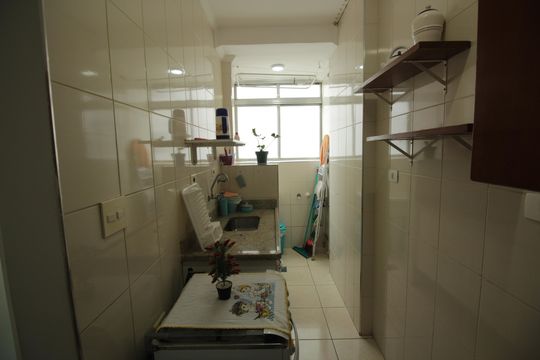 Cozinha e Área de Serviço de kitnet/studio para alugar com 1 quarto, 47m² em Aparecida, Santos
