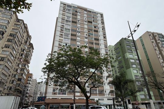 Fachada de kitnet/studio para alugar com 1 quarto, 47m² em Aparecida, Santos