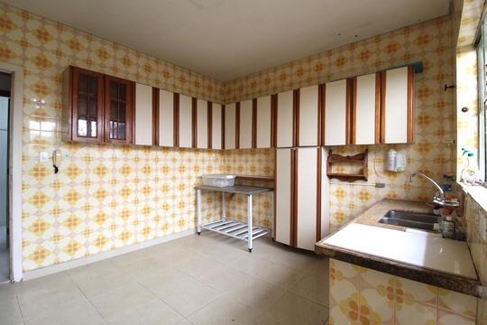 Cozinha de casa à venda com 5 quartos, 214m² em Indianópolis, São Paulo