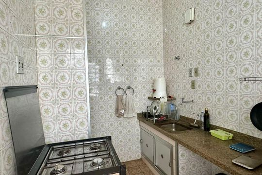 Cozinha de apartamento à venda com 3 quartos, 88m² em Santo Antônio, Belo Horizonte