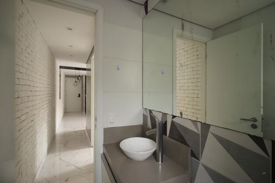 Banheiro de apartamento à venda com 2 quartos, 48m² em Parque Novo Oratório, Santo André