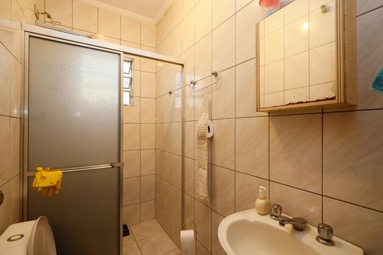 Banheiro 3 de casa à venda com 3 quartos, 100m² em Vila Ede, São Paulo