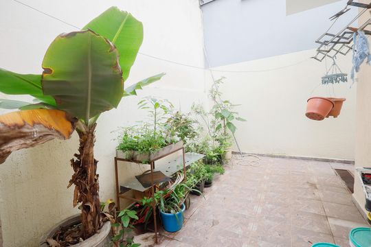 Quintal de casa à venda com 3 quartos, 100m² em Vila Ede, São Paulo