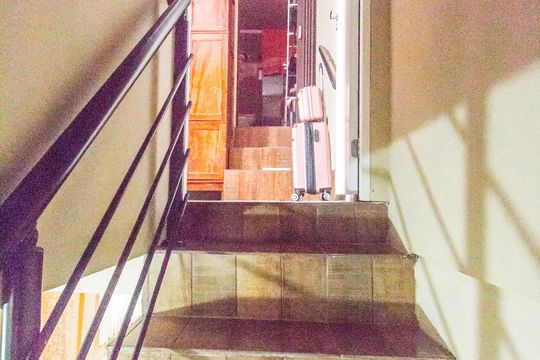 Escada de casa à venda com 2 quartos, 250m² em Jardim Belval, Barueri