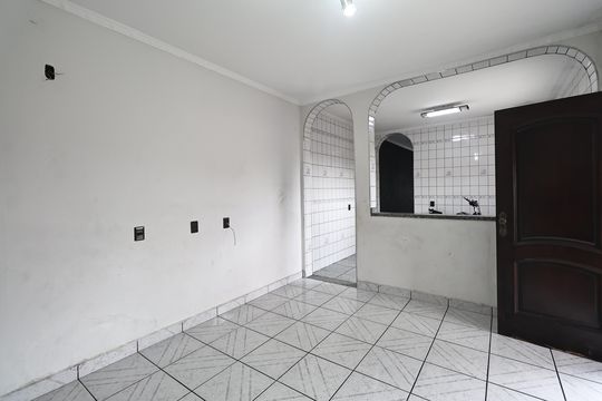 Cozinha  de casa para alugar com 2 quartos, 160m² em Jardim Vila Rica, Santo André