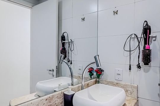Banheiro de apartamento para alugar com 2 quartos, 51m² em Engenheiro Goulart, São Paulo