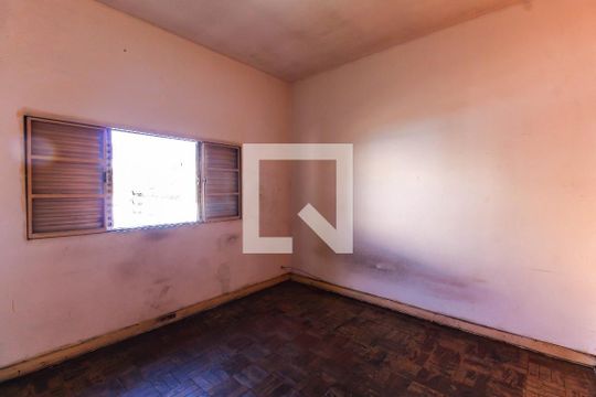 Casa para alugar com 3 quartos, 80m² em Vila Bertioga, São Paulo