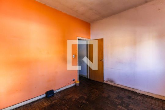 Casa para alugar com 3 quartos, 80m² em Vila Bertioga, São Paulo