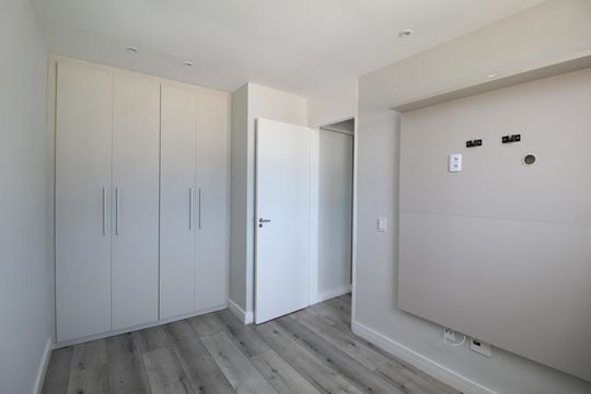 Quarto 2 de apartamento à venda com 2 quartos, 50m² em Anil, Rio de Janeiro