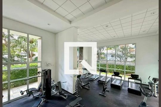 Apartamento para alugar com 3 quartos, 136m² em Cidade Monções, São Paulo