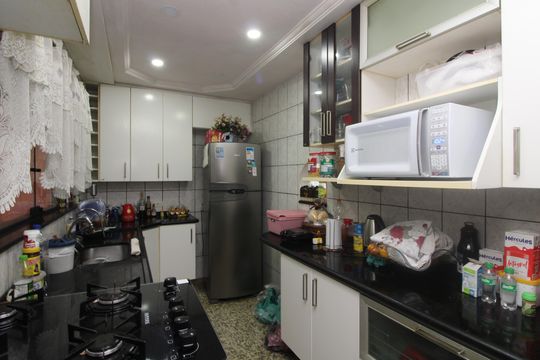 Cozinha de casa à venda com 3 quartos, 190m² em Jardim Belem, São Paulo