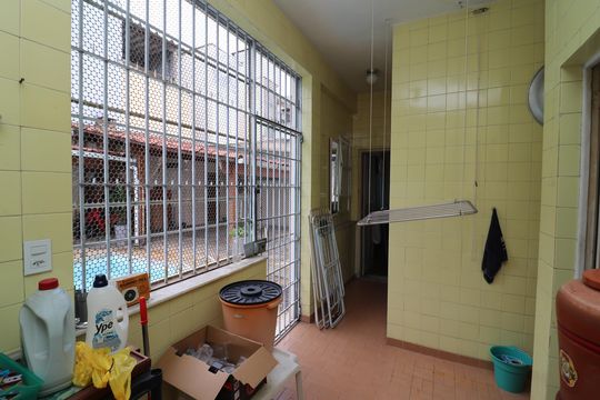 Área de Serviço de casa para alugar com 2 quartos, 135m² em Portuguesa, Rio de Janeiro
