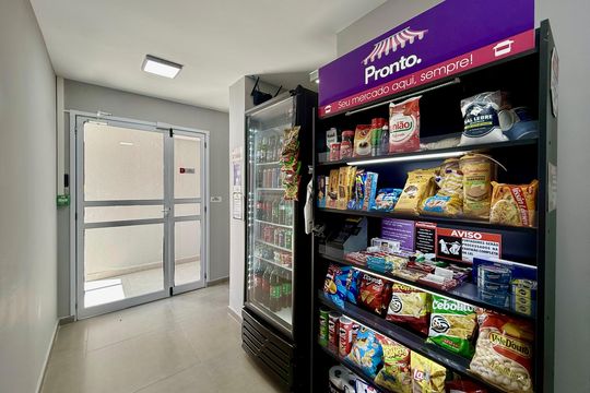 Área comum de kitnet/studio para alugar com 1 quarto, 28m² em Itaim Bibi, São Paulo