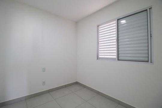 Quarto 1 de apartamento para alugar com 2 quartos, 64m² em Granja Marileusa, Uberlândia