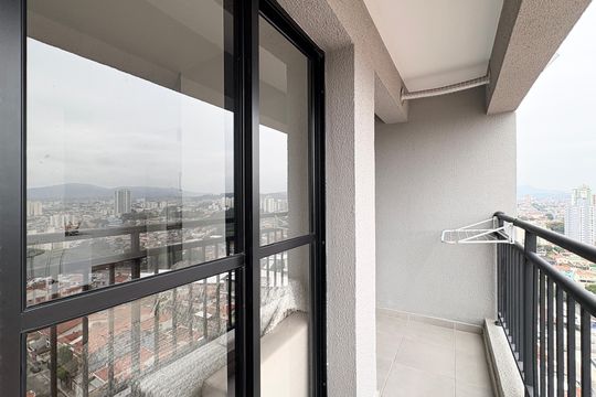 Área de Serviço/ Varanda  de apartamento para alugar com 2 quartos, 48m² em Vila Albertina, São Paulo