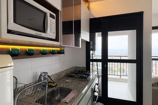 Cozinha de apartamento para alugar com 2 quartos, 48m² em Vila Albertina, São Paulo