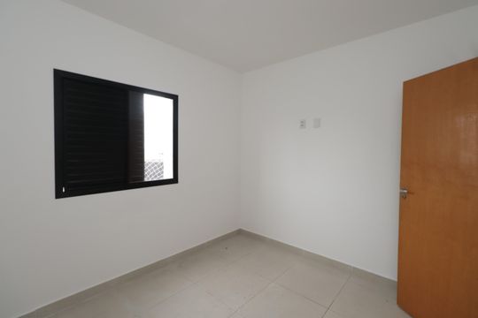 Quarto de apartamento à venda com 1 quarto, 32m² em Vila Carrão, São Paulo