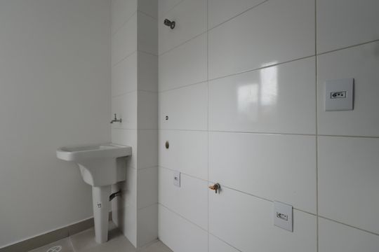 Cozinha e Área de Serviço de apartamento à venda com 1 quarto, 32m² em Vila Carrão, São Paulo