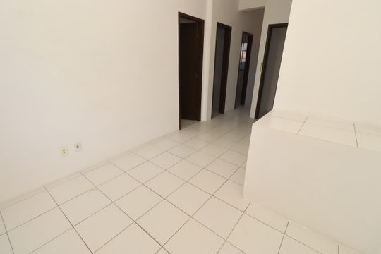 Apartamento para alugar com 2 quartos, 70m² em Itapuã, Salvador