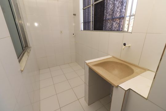 Apartamento para alugar com 2 quartos, 70m² em Itapuã, Salvador