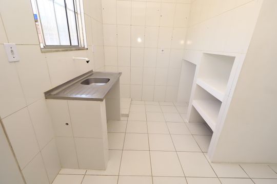 Apartamento para alugar com 2 quartos, 70m² em Itapuã, Salvador