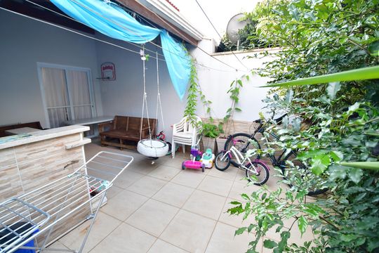 Quintal de casa de condomínio para alugar com 2 quartos, 69m² em Jardim Interlagos, Hortolândia