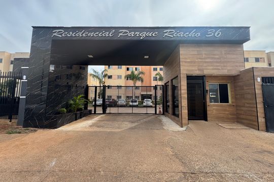Fachada de apartamento à venda com 2 quartos, 52m² em Riacho Fundo Ii, Brasília