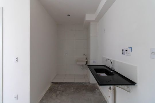 Cozinha de apartamento à venda com 2 quartos, 37m² em Centro, Guarulhos