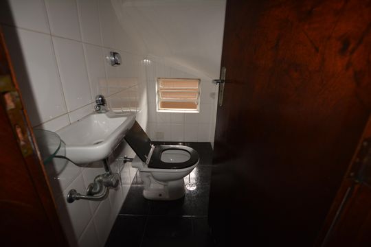 LAVABO  de casa à venda com 3 quartos, 117m² em Jardim Celeste, São Paulo