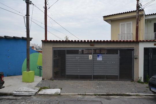 FACHADA  de casa à venda com 3 quartos, 117m² em Jardim Celeste, São Paulo