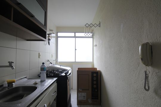 Cozinha de apartamento à venda com 2 quartos, 55m² em Super Quadra Morumbi, São Paulo