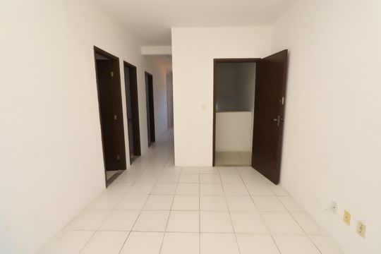 Apartamento para alugar com 2 quartos, 70m² em Itapuã, Salvador