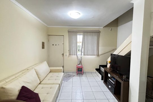 Sala - Sala de Jantar  de casa de condomínio para alugar com 2 quartos, 70m² em Vila Homero Thon, Santo André