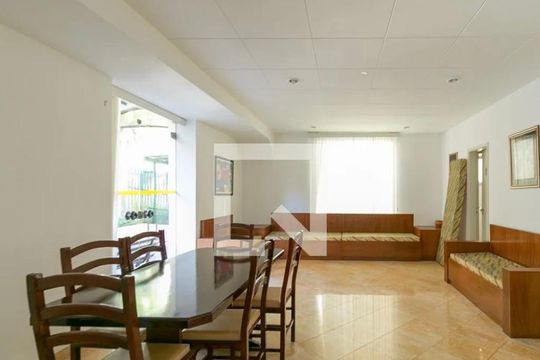 Apartamento para alugar com 1 quarto, 42m² em Brooklin, São Paulo