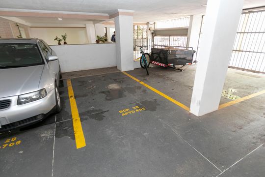 GARAGEM de kitnet/studio para alugar com 1 quarto, 32m² em Bosque, Campinas