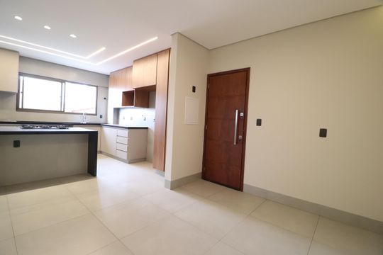 Apartamento para alugar com 3 quartos, 90m² em Osvaldo, Uberlândia