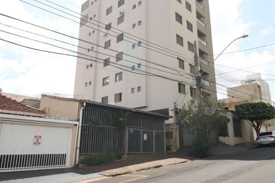 Plaquinha de apartamento para alugar com 3 quartos, 90m² em Osvaldo, Uberlândia