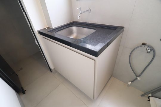 Área de Serviço de apartamento para alugar com 3 quartos, 90m² em Osvaldo, Uberlândia