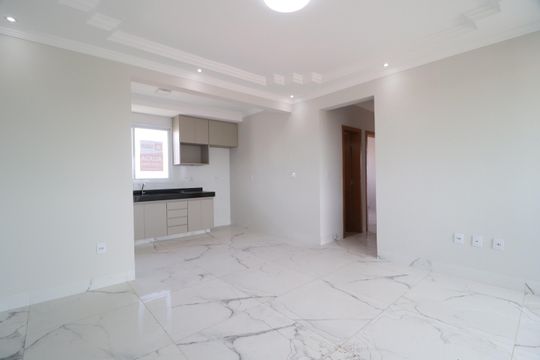 Sala de apartamento para alugar com 3 quartos, 90m² em Segismundo Pereira, Uberlândia