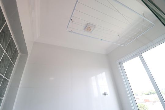 Área de Serviço de apartamento para alugar com 3 quartos, 90m² em Segismundo Pereira, Uberlândia