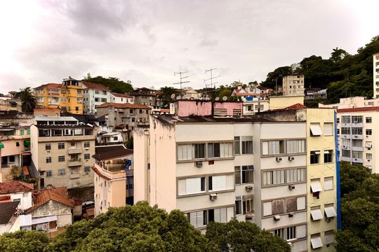 Vista Sala de apartamento para alugar com 2 quartos, 80m² em Centro, Rio de Janeiro