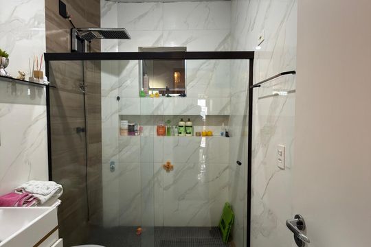 Banheiro social  de casa à venda com 2 quartos, 120m² em Centro, São Bernardo do Campo