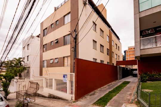 Placa Instalada-27/10/26-GIYK-58 de apartamento para alugar com 2 quartos, 70m² em Castelo, Belo Horizonte