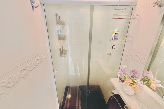 Banheiro de apartamento para alugar com 3 quartos, 78m² em Vila Taquari, São Paulo