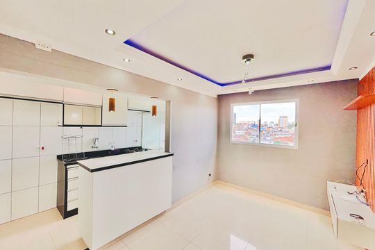 Apartamento para alugar com 3 quartos, 78m² em Vila Taquari, São Paulo