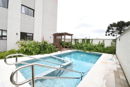 Área comum - Piscina de apartamento para alugar com 2 quartos, 49m² em Vargem Grande, Pinhais