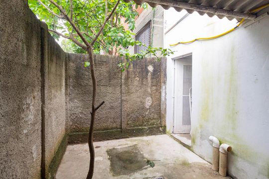 Área de Serviço de casa para alugar com 1 quarto, 20m² em Jardim Planalto, Carapicuíba